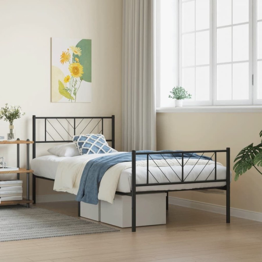 Bedden & Accessoires vidaXL | Vidaxl Bedframe Met Hoofd- En Voeteneinde Metaal Zwart 75X190 Cm